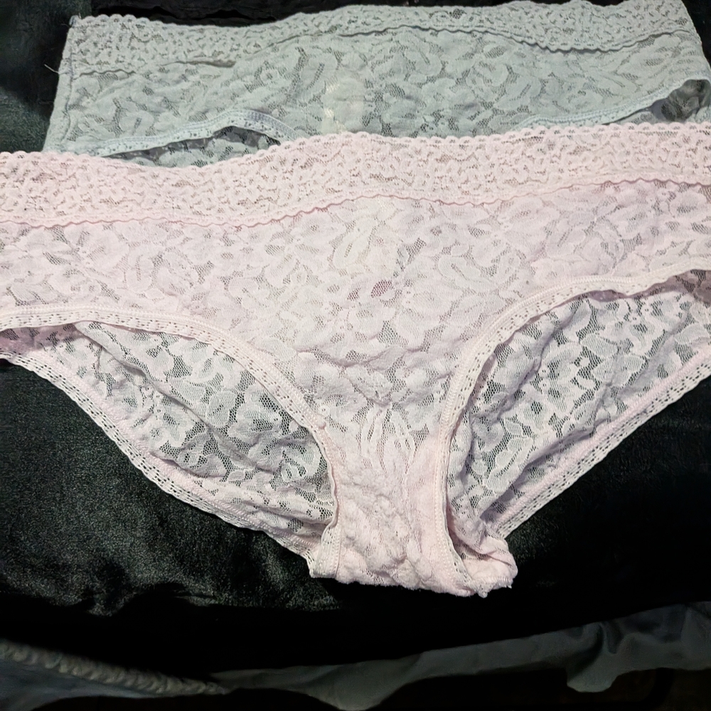 Secret Treasures Lace Panties in Light Pink and Light Gray